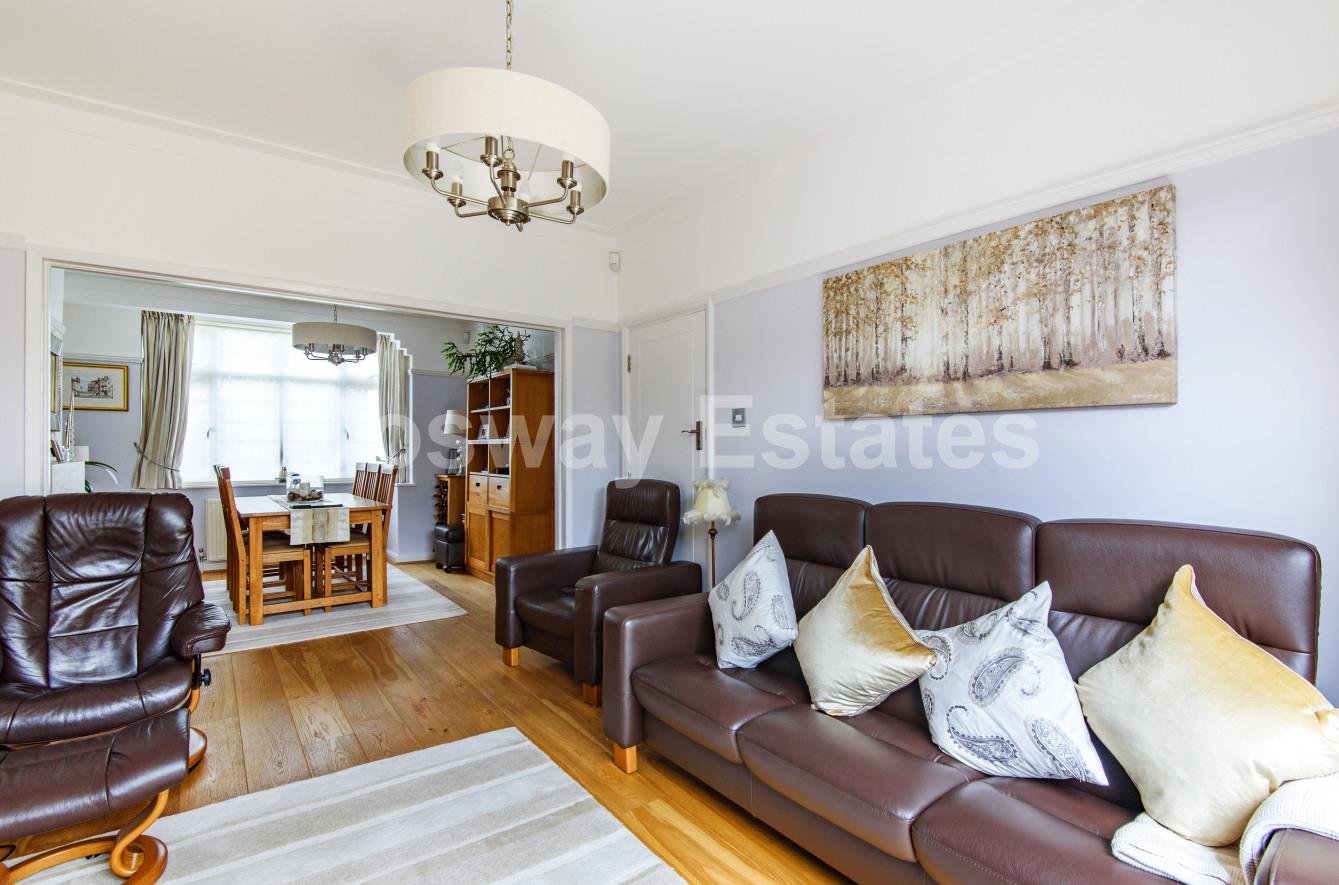 Aberdare Gardens, Mill Hill
